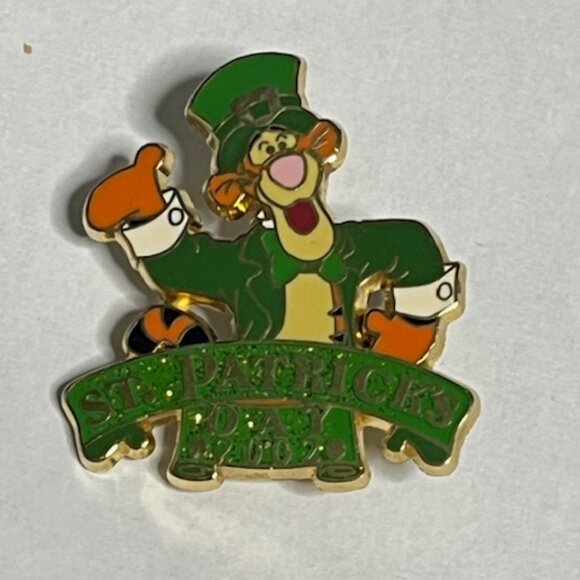 Tigger from Winnie the Pooh St. Patrick's Day 2002 Lapel Hat Vest Pin 1.25" - Picture 9 of 16
